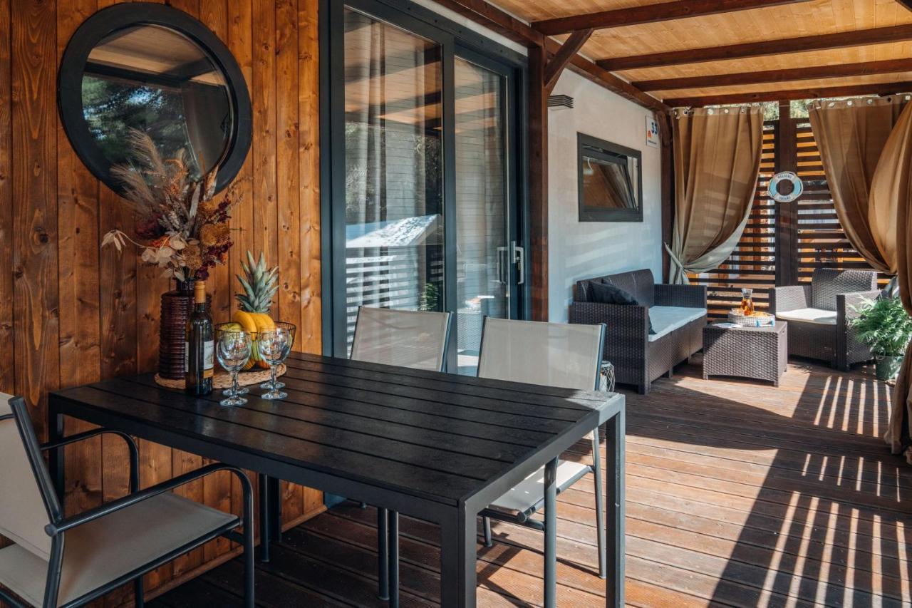 Hotel Croatia Camp Premium Vodice Esterno foto