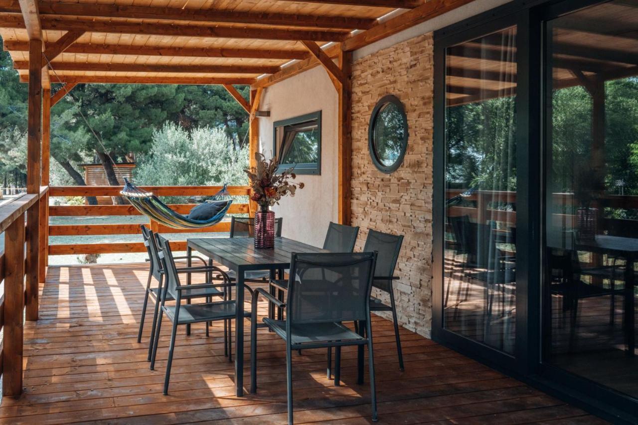 Hotel Croatia Camp Premium Vodice Esterno foto