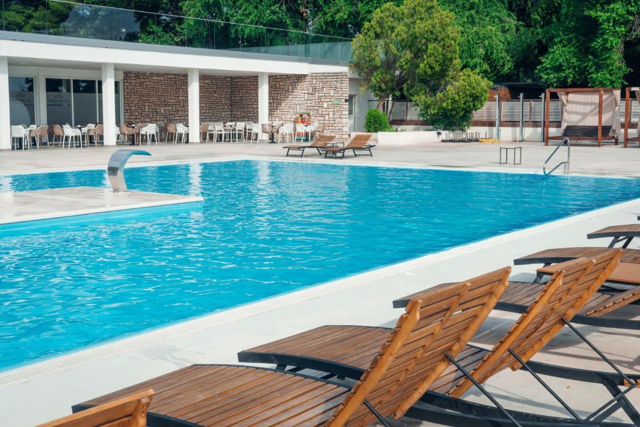 Hotel Croatia Camp Premium Vodice Esterno foto