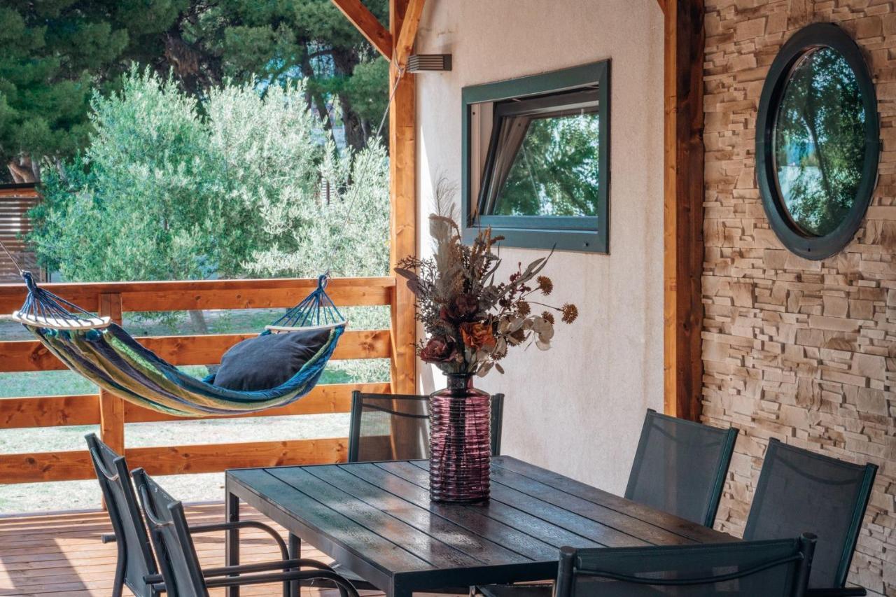 Hotel Croatia Camp Premium Vodice Esterno foto