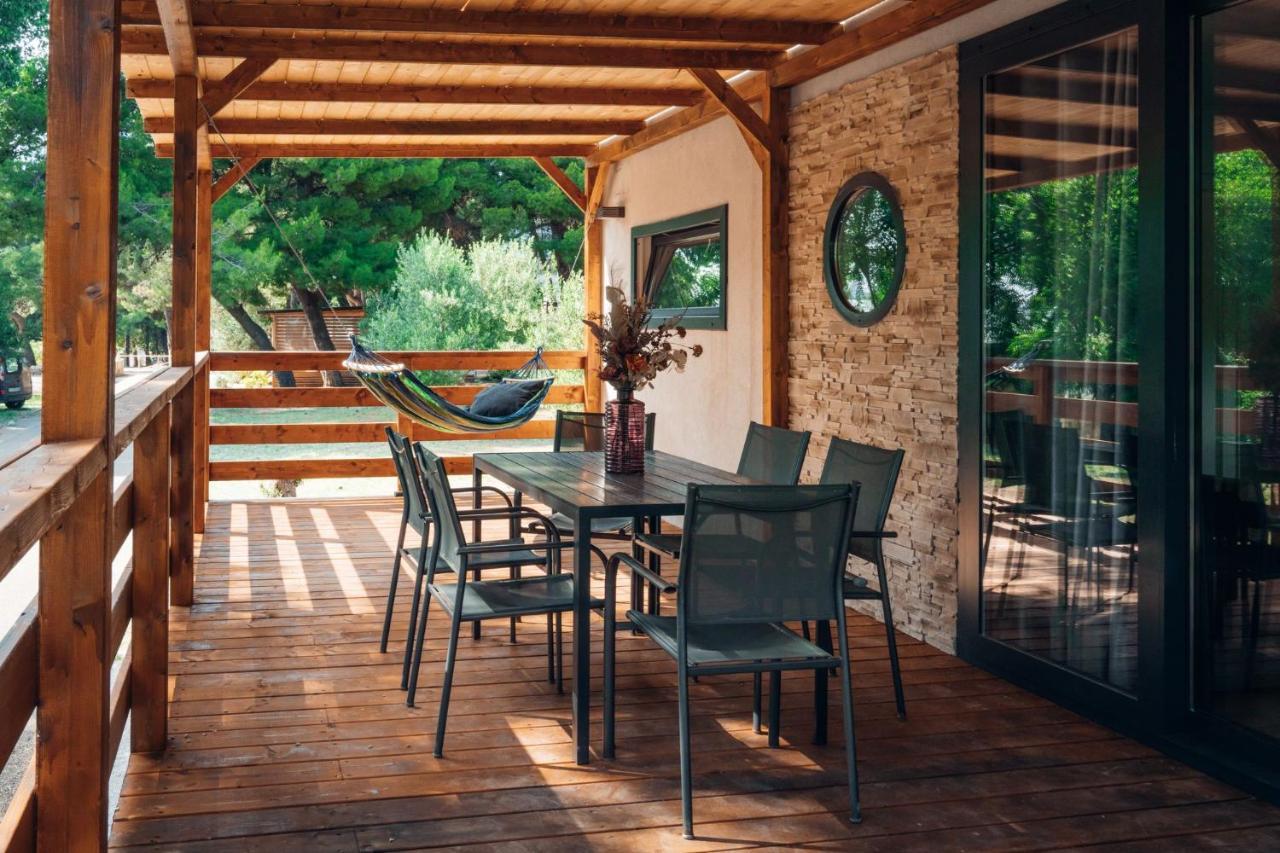 Hotel Croatia Camp Premium Vodice Esterno foto