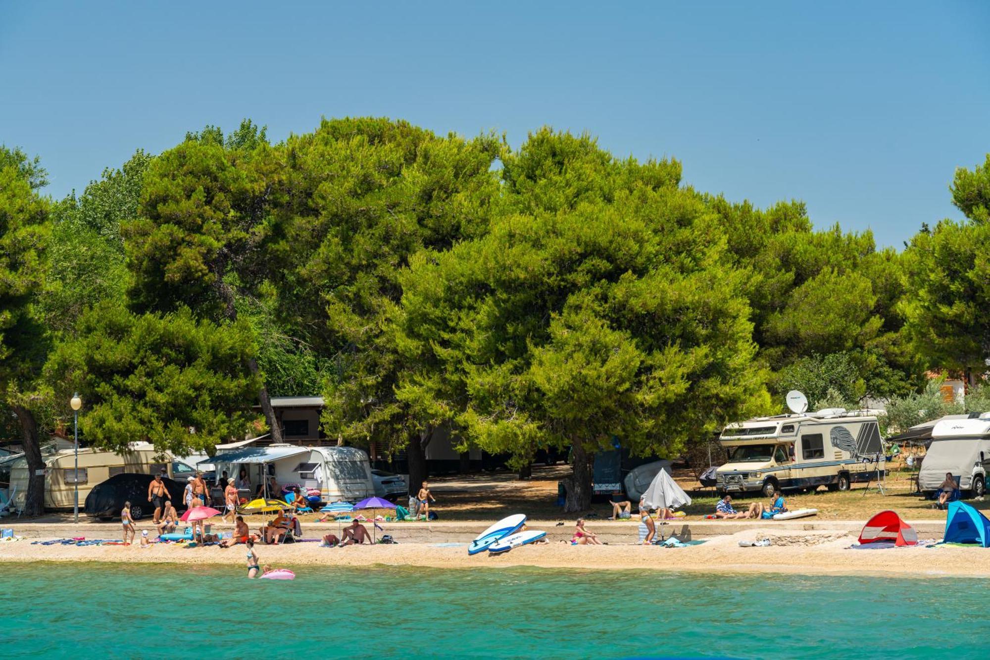 Hotel Croatia Camp Premium Vodice Esterno foto