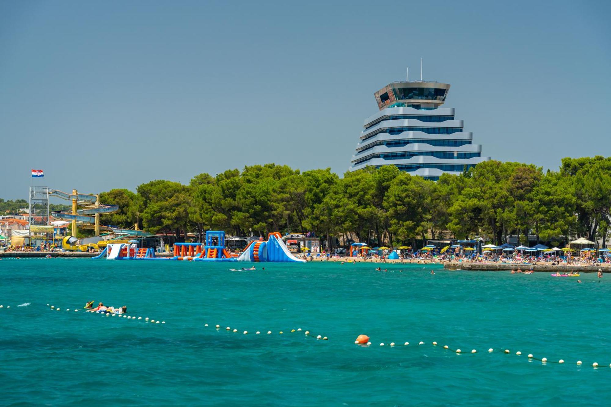 Hotel Croatia Camp Premium Vodice Esterno foto